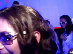 Culo grande, Verga grande, Tetas grandes, Mamada, Sexo duro, Orgía, Público, Tetas