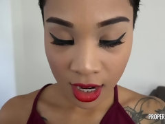 Aziatisch, Zwart, Hondjeshouding, Sperma in gezicht, Gezichtspunt, Kut duiken, Tatoeage, Tieten likken