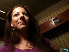 素人, 美女, フェラチオ, 浮気者, 中出し, ハメ撮り, 公共