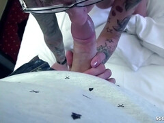 チン, 顔射, ドイツ人, 淫乱熟女, 母, 小柄, 現実, タトゥー