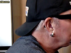 Amateur, Mamada, Garganta profunda, Gay, Gafas, Pajear, Maduro