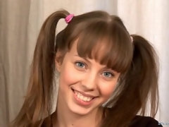 18, お尻, 裸, 自然山雀, 小柄, オマンコ, 一人, ティーン