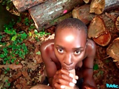 Arsch, Schwarz, Blasen, Schwarz, Handjob, Milf, Im freien, Entkleiden