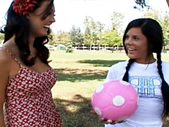 18 jahre, Hd, Lesbisch, Lecken, Massage, Muschi, Jungendliche (18+), Spielzeuge