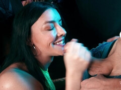 Grote kont, Grote lul, Pijpbeurt, Hondjeshouding, Zoenen, Masturbatie, Naakt, Tatoeage