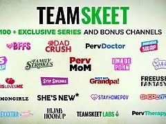 18 jahre, In den arsch, Blasen, Kehlenfick, Hd, Pov, Schreiend, Jungendliche (18+)