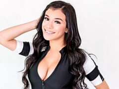 Grosser arsch, Grosse titten, Blasen, Handjob, Latina, Pov, Entkleiden, Jungendliche (18+)