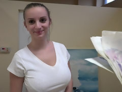 Culo grande, Tetas grandes, Pajear, Tetas naturales, Pezones, Bragas, Afeitado, Paja con tetas