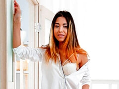 Asiatique, Sucer une bite, Brunette brune, En levrette, Branlette thaïlandaise, Maigrichonne, Adolescente, Nénés