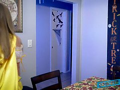 Beauté, Blonde, Sucer une bite, En levrette, Faciale, Hd, Chatte, Adolescente