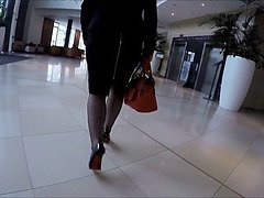 Gorda, Morena, Tacones, Madres para coger, Pov, Afeitado, Medias largas, Adolescente