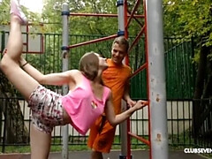 Tetona, Loco, Garganta profunda, Penetracion con dedos, Flexible, Pajear, Sexo duro, Pezones