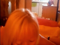 Enthousiasteling, Grote lul, Klietelaar, Oudere vrouw, Vrouw, Moeder die ik wil neuken, Openbaar, Realiteit