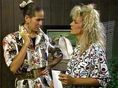 Tetas grandes, Rubia, Mamada, Corridas, Peludo, Sexo duro, Tetas, Clasico