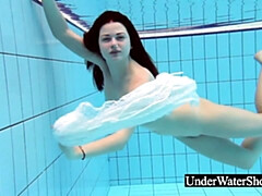 18, 茶髪の, 女, ヌーディスト, プール, 公共, ガリガリ, 一人