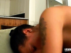 Cul, Gros cul, Sucer une bite, Lingerie, Mère que j'aimerais baiser, Actrice du porno, Tatouage, Nénés