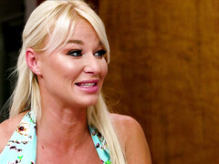 デカパイ, 大学生, 家族, レズビアン, なめる, 淫乱熟女, オマンコ, ティーン