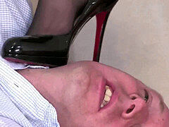 緊縛, 服従, フェムドム, 靴