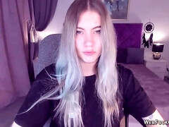 18 ans, Amateur, Blonde, Plantureuse, Fait maison, Solo, Adolescente, Nénés