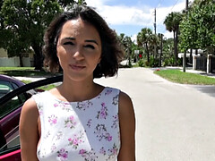 Strand, Auto, Kleid, Flotter vierer, Unschuldig, Küssen, Muschi, Tätowierung