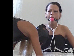 Fetish-Concept.com introduces: restrain bondage Session mit Maxi