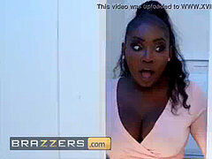 Brunette brune, Noir ébène