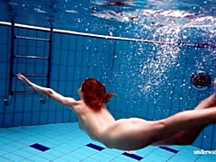 Brunette brune, Érotique, Hd, Petite femme, Piscine, Russe, Nénés, Sous marin