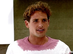 Bruinharig, Condoom, Schattig, Hondjeshouding, Likken, Natuurlijke tieten, Kut duiken, Tieten likken