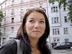 Sucer une bite, Cocu, Tchèque, Hd, Argent, Petite femme, Pov, Réalité