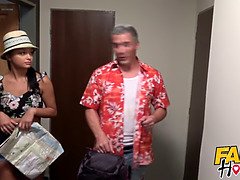 Минет, Брюнетки, Смазливые, Забавное, Оргазм, Кричащие, Бритые, Молоденькие