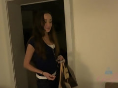 フェラチオ, 茶髪の, 中出し, 足コキ, 彼女, キス, 長身, オッパイの