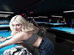 Culo grande, Verga grande, Tetas grandes, Rubia, Mamada, Estilo perrito, Flaco, Adolescente