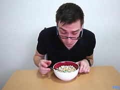 アメリカ人, フェラチオ, 巨乳な, 浮気者, キッチン, 淫乱熟女, オマンコ, フェラする