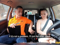 Enthousiasteling, Aziatisch, Europees, Zoenen, Natuurlijke tieten, Buiten, Doordringend, Tieten likken