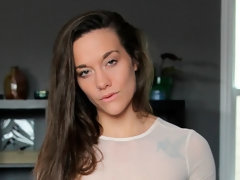 Cunnilingus, Culo, Morena, Estilo perrito, Penetracion con dedos, Besar, Afeitado, Adolescente