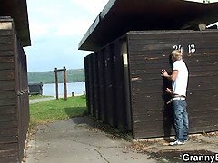 Блондинки, Грудастые, Бабушки, Зрелые, На природе, Обвисшие сиськи, Молоденькие