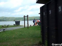 Wohlbeleibte schöne frauen, Blondine, Vollbusig, Oma, Reif, Mutti, Schlaffe titten, Jungendliche (18+)