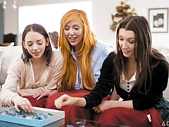 18 años, Culo, Lamidas, Lencería, Tetas naturales, Coño, Flaco, Adolescente