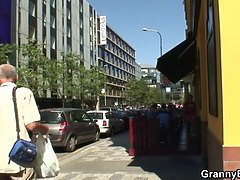 Schönheit, Blondine, Blasen, Vollbusig, Geile alte tussi, Milf, Mutti, Stiefmutter