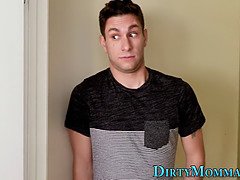 Leie, Blasen, Kehlenfick, Hd, Masturbation, Muschi, Rotschopf, Ablutschen