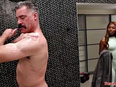 Grote lul, Zwart, Pijpbeurt, Zwart, Harig, Interraciaal, Masseren, Olie