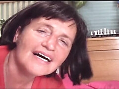 French mature amateur gets hot anal fuck and facial cumshot