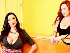 Grosser arsch, Grosser schwanz, Grosse titten, Blasen, Braunhaarige, Hundestellung, Milf, Titten