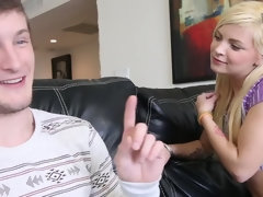 Leie, Blasen, Freund, Schmutzig, Hundestellung, Aufs gesicht abspritzen, Hardcore, Zierlich