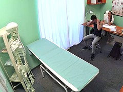 Любители, Минет, Брюнетки, Фетиш, Секс без цензуры, Массаж, Подглядывание