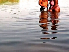 Bikini, Hendidura, Desnudo, Portugués, Pelirrojo, Bajo el agua, Mojado, Esposa