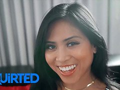 Asiático, Culo grande, Verga grande, Rubia, Mamada, Atragantadas, Tetas, Juguetes