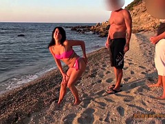 In den arsch, Strand, Bikini, Besamung, Spermaladung, Im freien, Party, Titten
