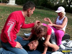 Anal, Lamer culo, Mamada, Morena, Corridas, Corridas faciales, Grupo, Lamidas