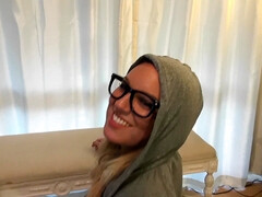 Amateur, Culo, Culo grande, Rubia, Corridas, Gafas, Latina, Masturbación